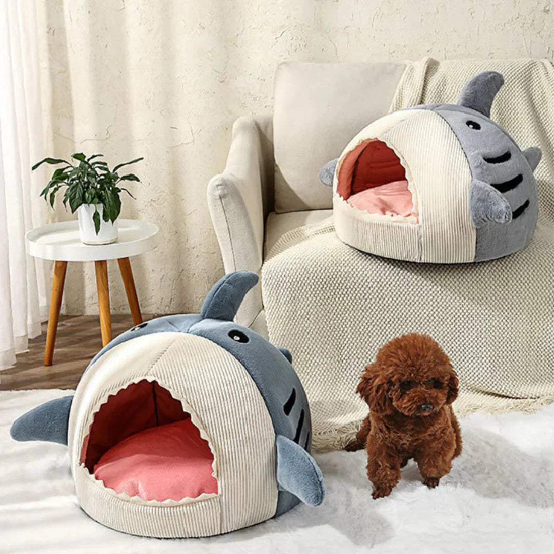 Cama Tiburón de Peluche para Mascotas – Diseño Divertido y Ultra Cómodo para Perros y Gatos | Premium Plush Shark-Shaped Pet Bed
