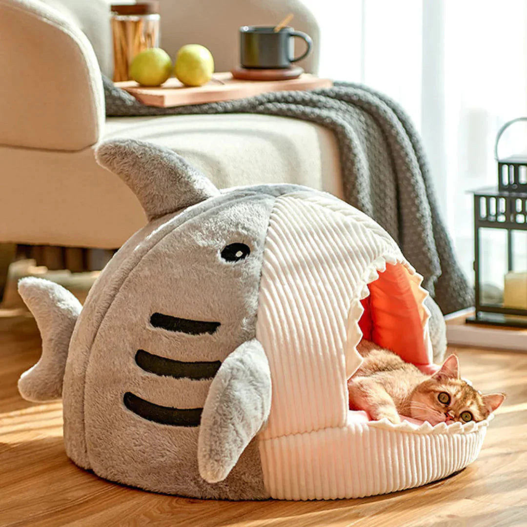 Cama Tiburón de Peluche para Mascotas – Diseño Divertido y Ultra Cómodo para Perros y Gatos | Premium Plush Shark-Shaped Pet Bed
